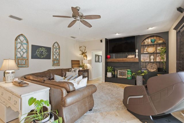 2016 SWAN LANE, Palm Harbor, FL 34683