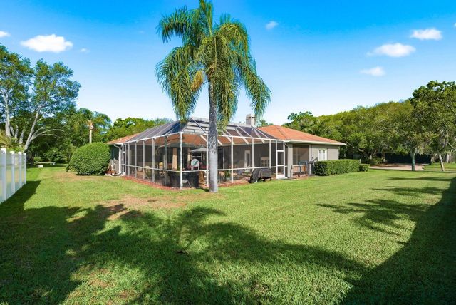 2016 SWAN LANE, Palm Harbor, FL 34683