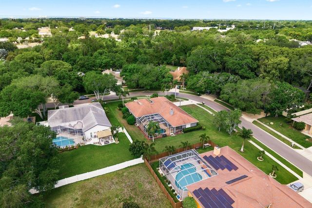 2016 SWAN LANE, Palm Harbor, FL 34683