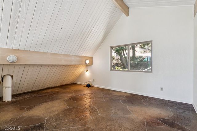 27711 Alpen, Lake Arrowhead, CA 92352
