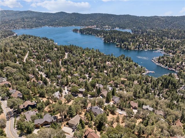 27711 Alpen, Lake Arrowhead, CA 92352