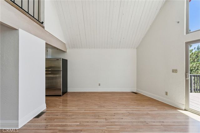 27711 Alpen, Lake Arrowhead, CA 92352