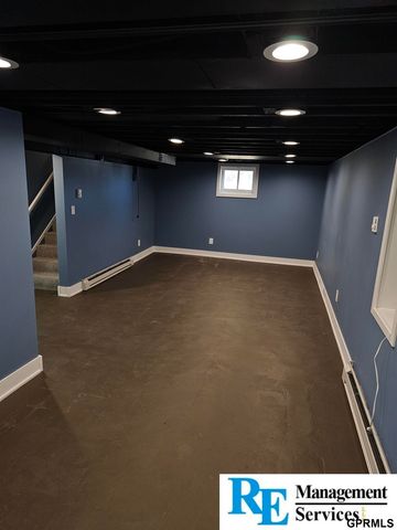 4623 pacific Street, Omaha, NE 68106