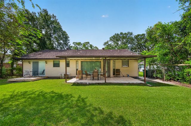 5114 Beechnut Street, Houston, TX 77096