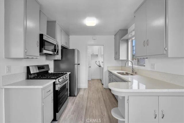 853 W 23rd 4, San Pedro, CA 90731