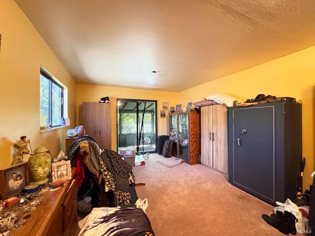 4400 Lake Ridge Dr, Ukiah, CA 95482