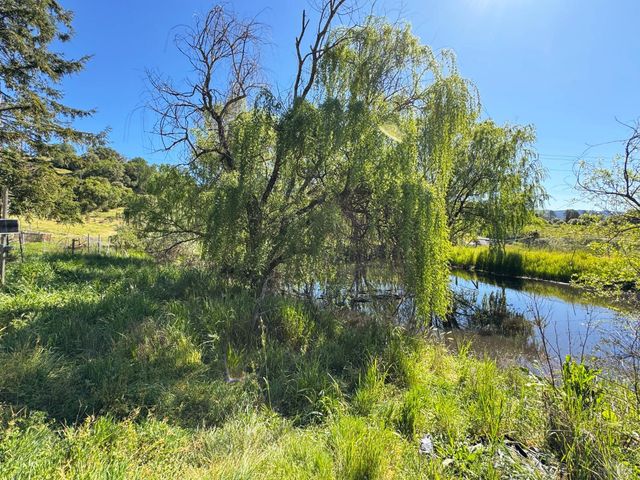 4400 Lake Ridge Dr, Ukiah, CA 95482