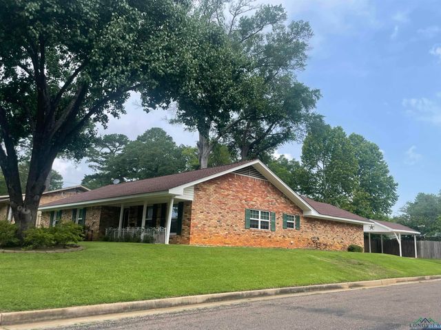 201 MOCKINGBIRD LN, Longview, TX 75601