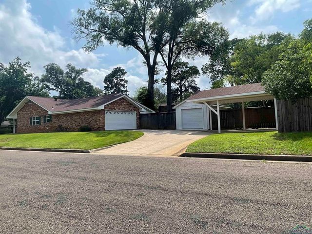 201 MOCKINGBIRD LN, Longview, TX 75601