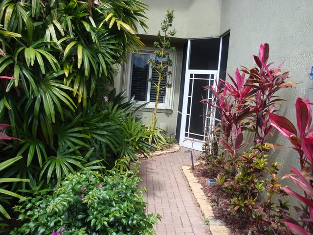 5736 NW 127th Terrace, Coral Springs, FL 33076