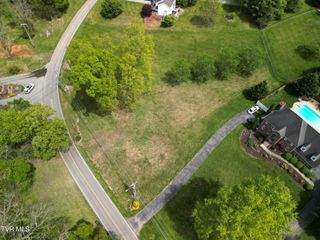 281 Rangewood Road, Piney Flats, TN 37686