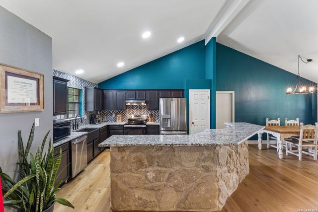 213 RANGER DR, Boerne, TX 78006
