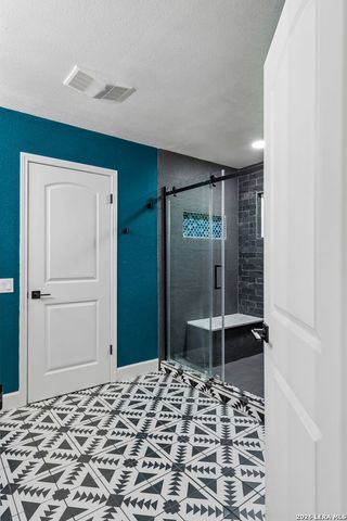 213 RANGER DR, Boerne, TX 78006