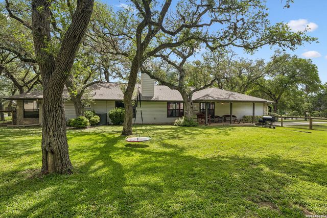213 RANGER DR, Boerne, TX 78006
