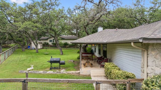213 RANGER DR, Boerne, TX 78006