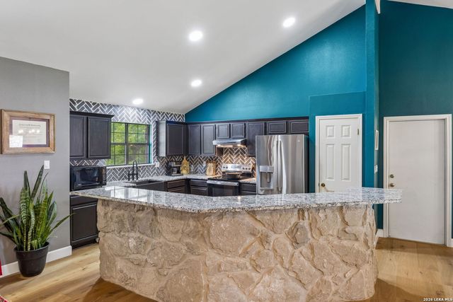 213 RANGER DR, Boerne, TX 78006