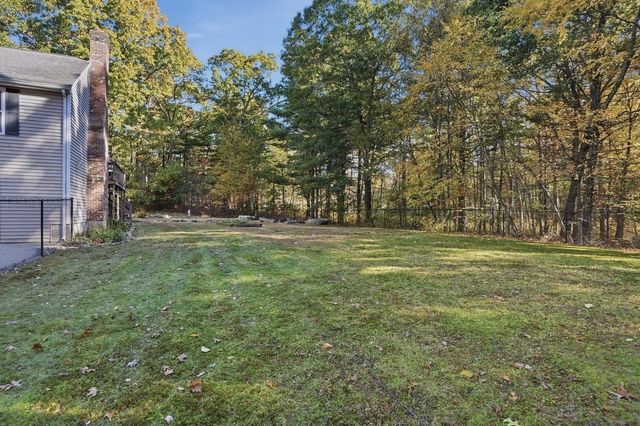 23 Talon Drive, Millville, MA 01529