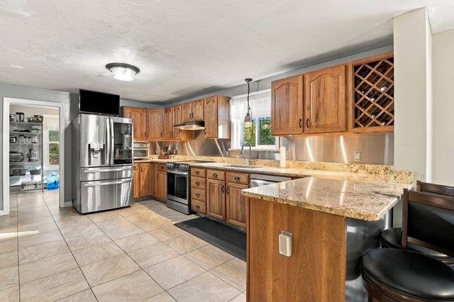 23 Talon Drive, Millville, MA 01529