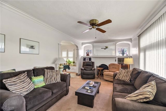 4729 E 90th Street, Garfield Heights, OH 44125