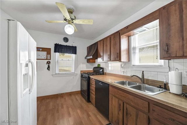 4729 E 90th Street, Garfield Heights, OH 44125