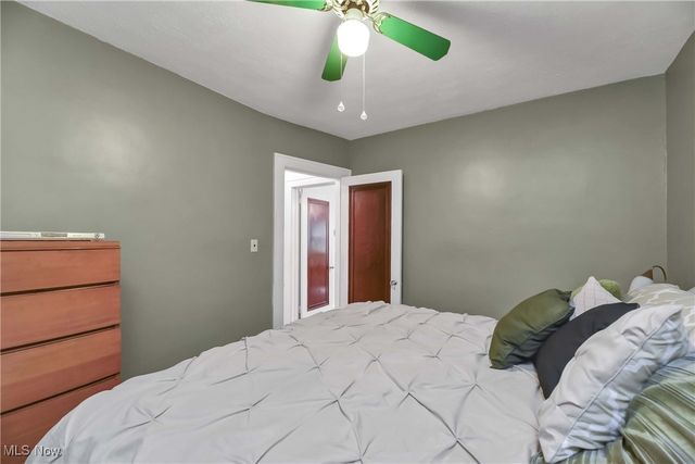 4729 E 90th Street, Garfield Heights, OH 44125