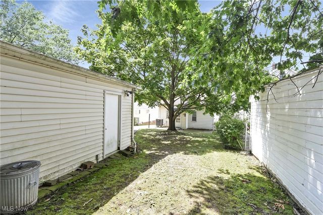 4729 E 90th Street, Garfield Heights, OH 44125