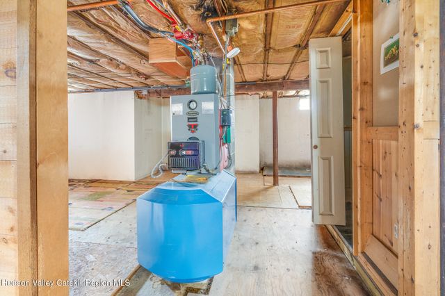 9377 New York 22, Hillsdale, NY 12529