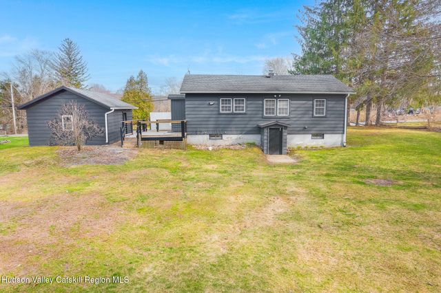 9377 New York 22, Hillsdale, NY 12529