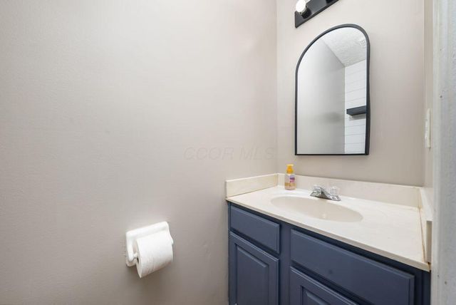 2120 Sunrush Court, Grove City, OH 43123