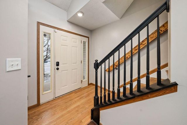 2120 Sunrush Court, Grove City, OH 43123