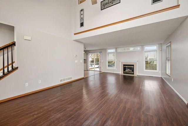 2120 Sunrush Court, Grove City, OH 43123