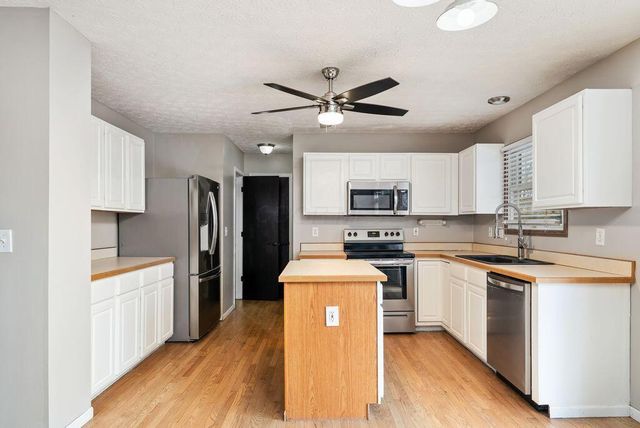 2120 Sunrush Court, Grove City, OH 43123