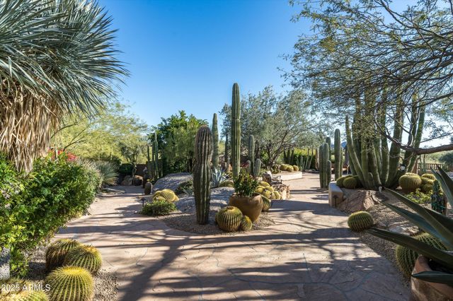7416 E ARROYO HONDO Road, Scottsdale, AZ 85266