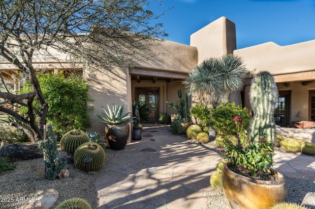 7416 E ARROYO HONDO Road, Scottsdale, AZ 85266