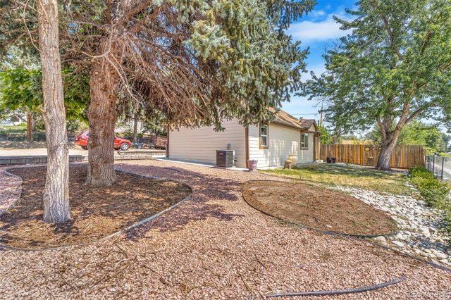 3835 W 3RD Avenue, Denver, CO 80219