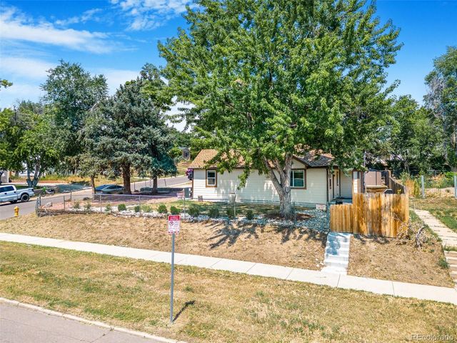 3835 W 3RD Avenue, Denver, CO 80219
