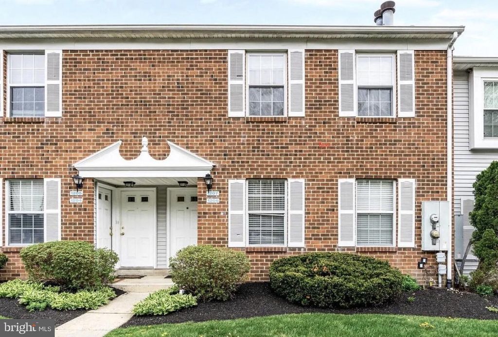 1206 HUNTINGDON MEWS, Clementon, NJ 08021