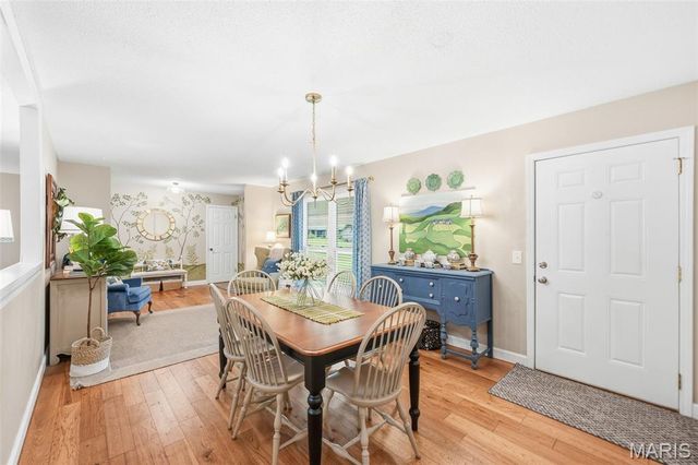 14632 Laketrails Court, Chesterfield, MO 63017