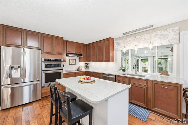 14632 Laketrails Court, Chesterfield, MO 63017