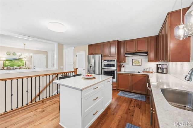 14632 Laketrails Court, Chesterfield, MO 63017