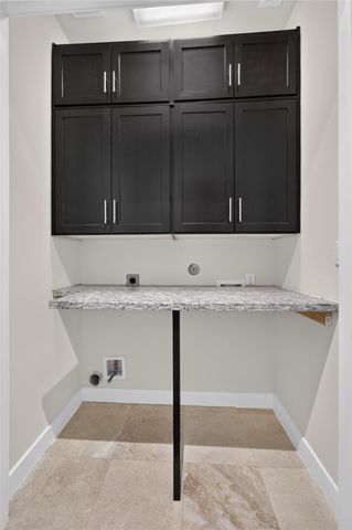 8806 Hollister Square Court, Houston, TX 77080