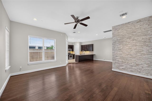 8806 Hollister Square Court, Houston, TX 77080
