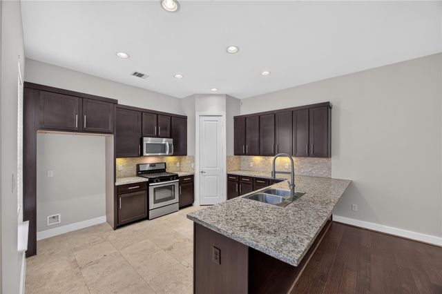 8806 Hollister Square Court, Houston, TX 77080