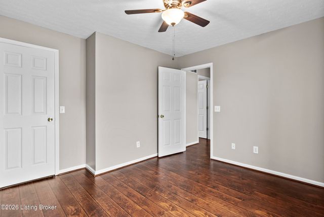 12605 Westport Ridge Way, Louisville, KY 40245