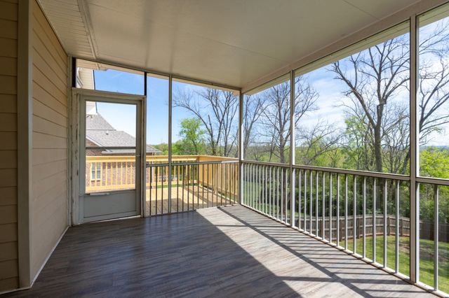 852 Fonnic Dr, Nashville, TN 37207