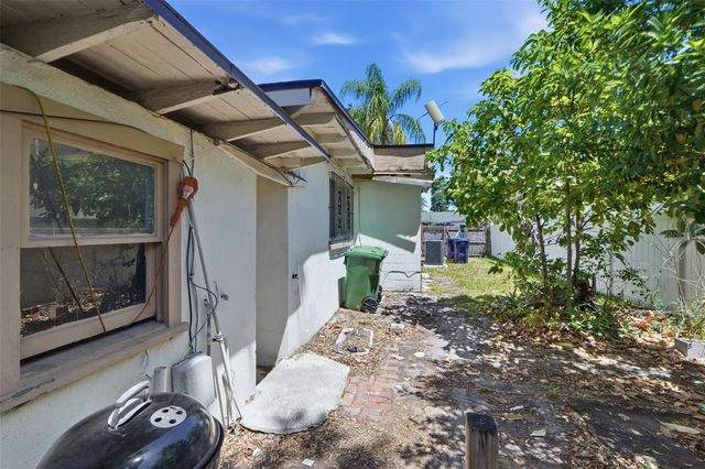 1301 E WILDER AVENUE, Tampa, FL 33603