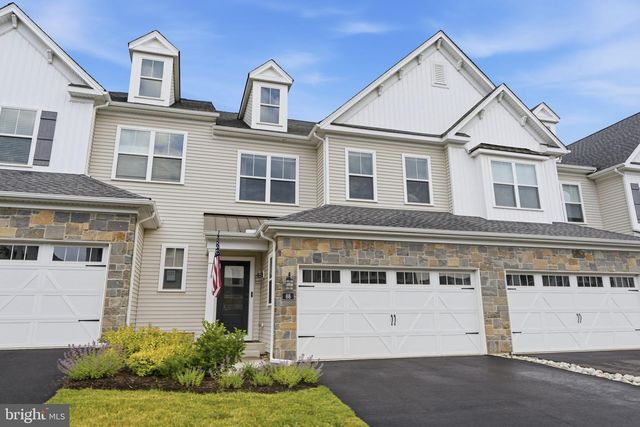 68 PARRY WAY, Ivyland, PA 18974