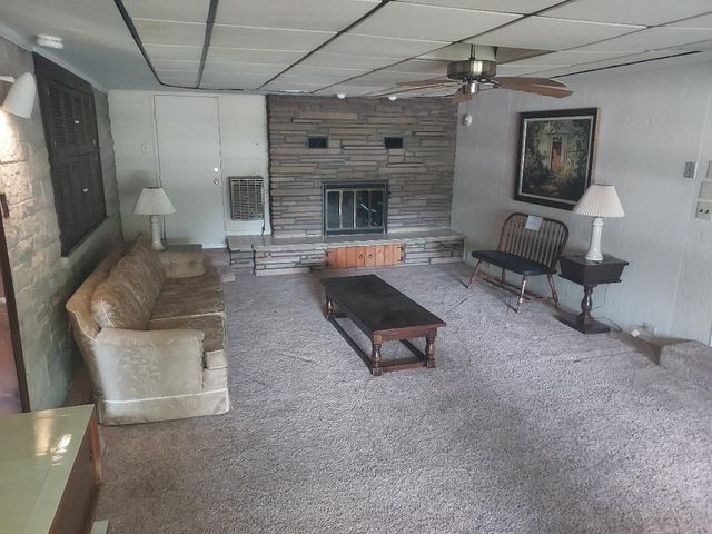 5120 W 101st Street, Oak Lawn, IL 60453