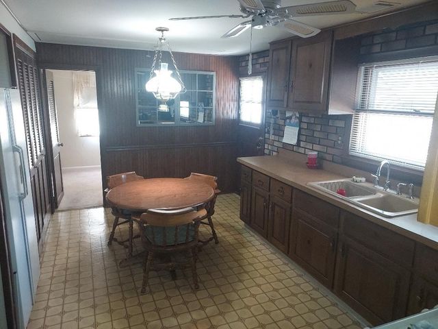 5120 W 101st Street, Oak Lawn, IL 60453