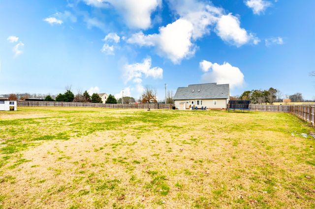 1993 Egypt Rd, Chapel Hill, TN 37034